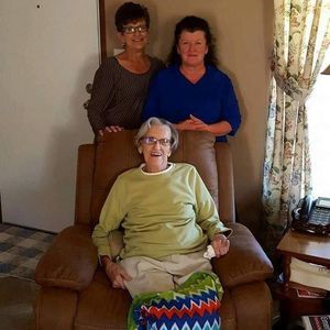 Meet your Posher, Lee